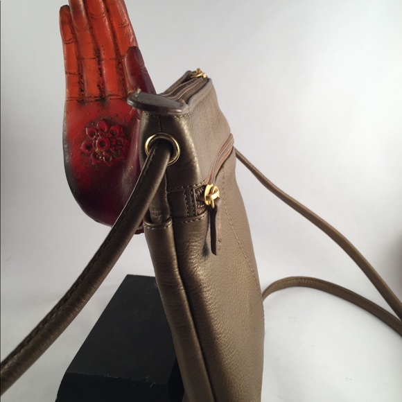 ili New York crossbody - Picture 3 of 6